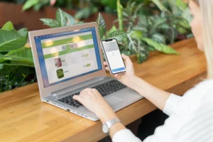 Person attempting to access a website with her mobile device